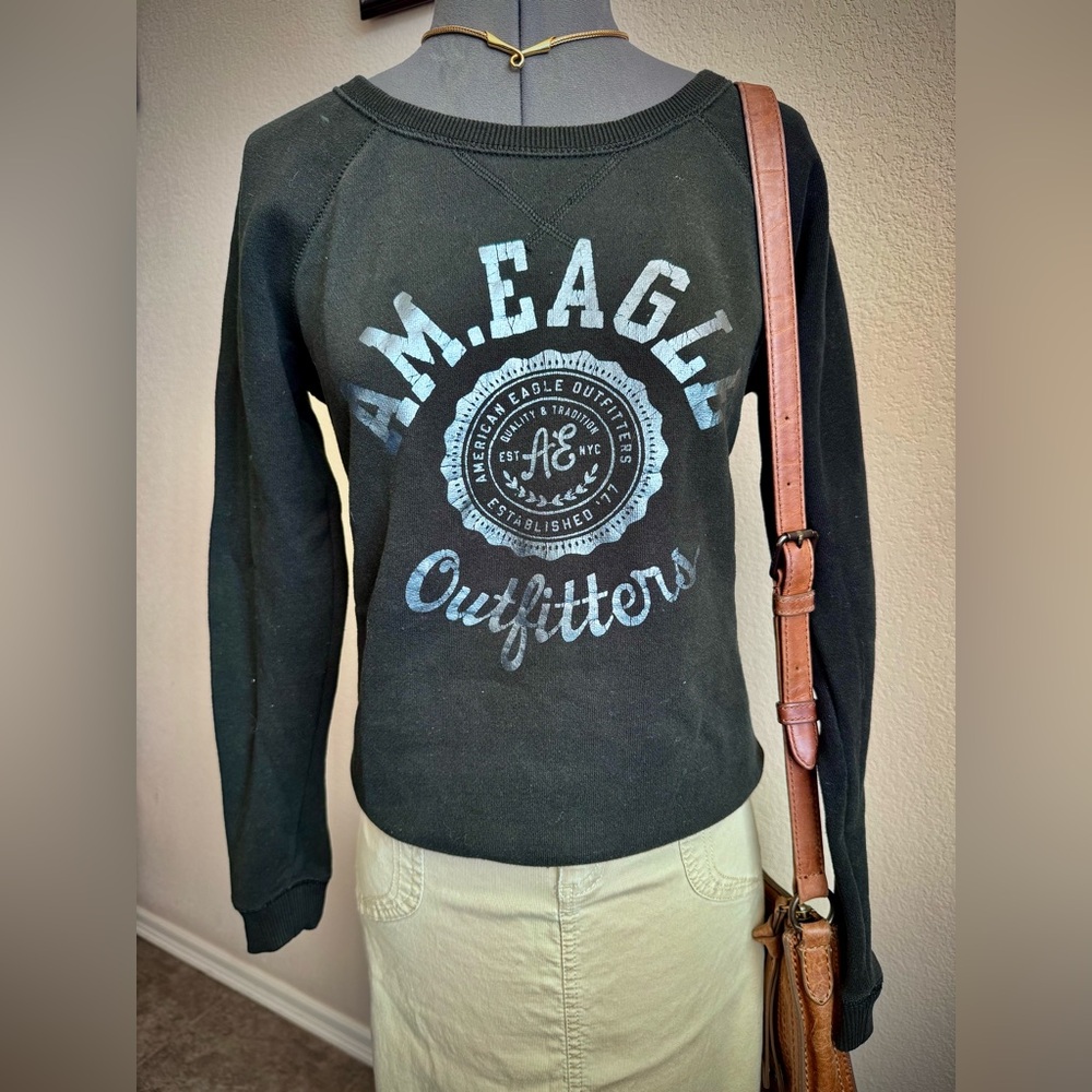 Y2K AEO Black Logo Graphic SweatshirtLong Sleeve Crew Neck XS